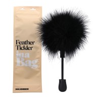 Doc Johnson Tickler de Plumas en Bolsa Negro