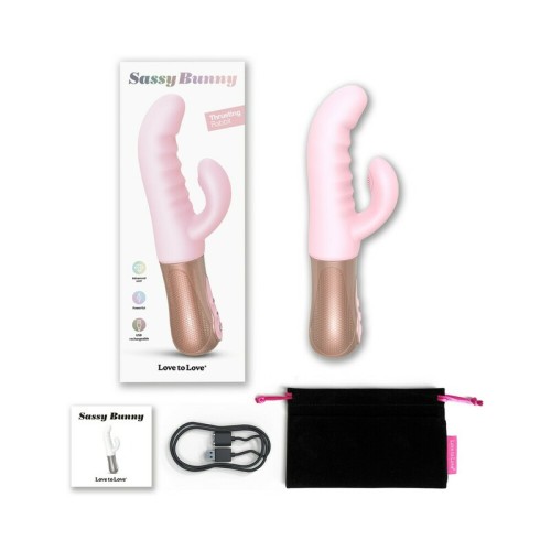 Conejo Vibrador Sassy Bunny Thrusting Love to Love - Placer de Doble Motor