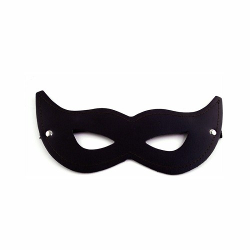 Rouge Leather Cat Mask for Elegant Play