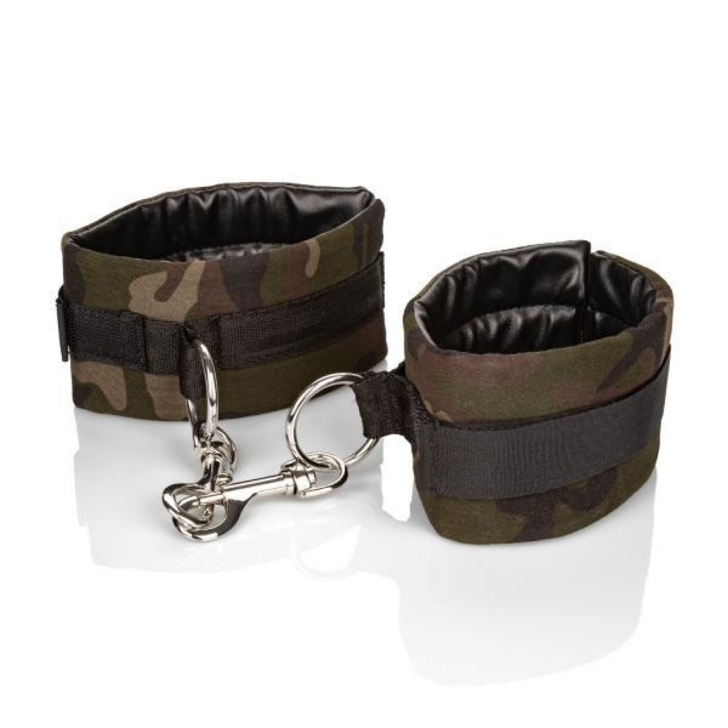 Colt Camo Universal Cuffs - Handcuffs