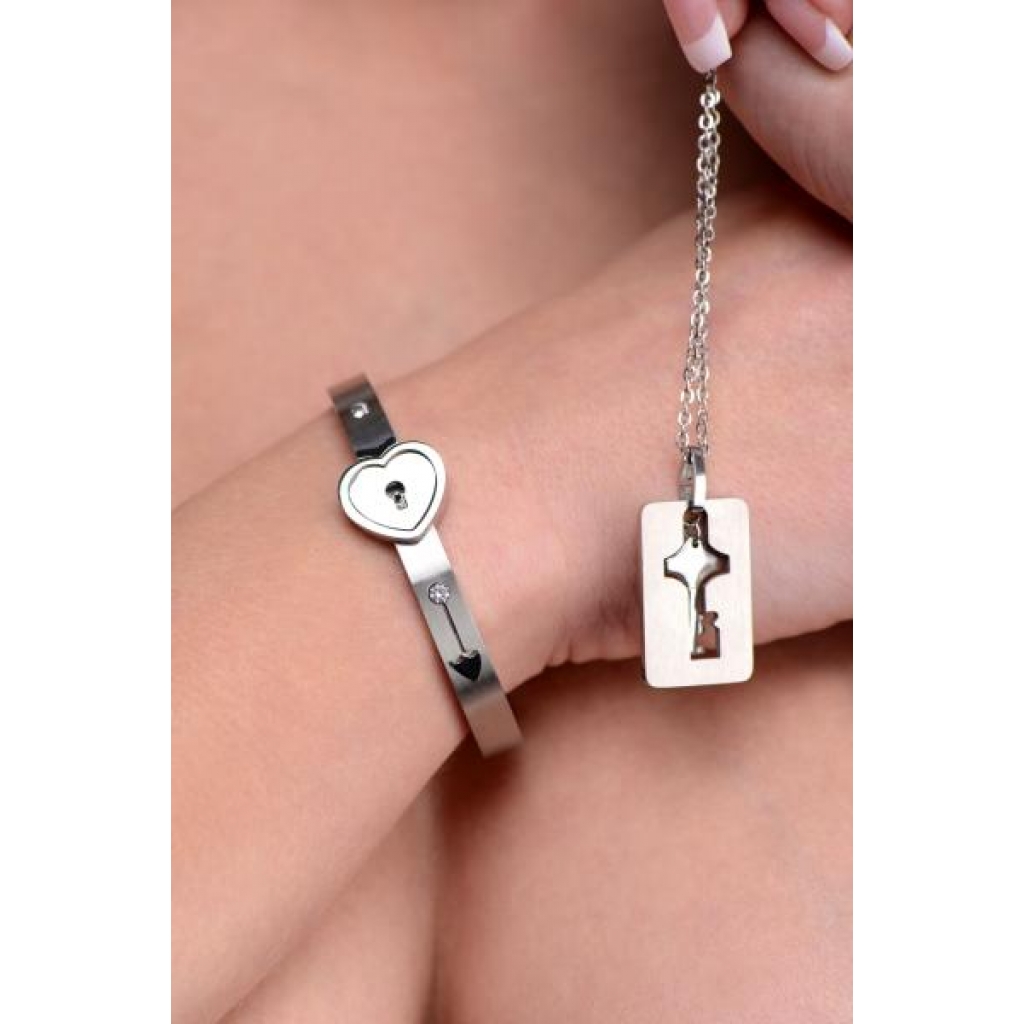 Locking Cuffed Key Necklace - Tungsten Steel